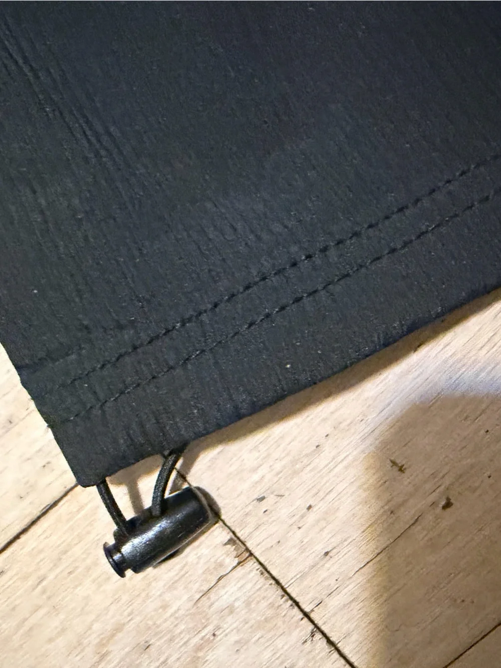 Saint Studio’s Men's Black Drawstring Cargo Joggers Sz. Large